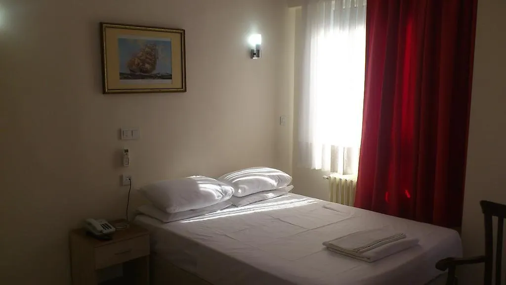 Nice Hotel Стамбул