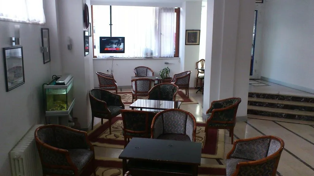 Nice Hotel Стамбул